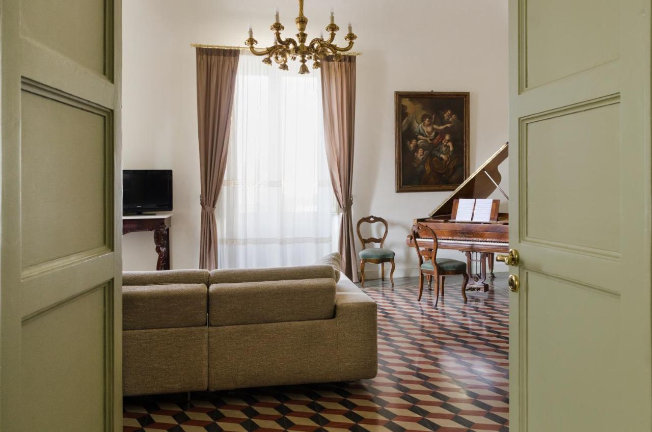 Don Giovanni Charme Apartment Катания Экстерьер фото