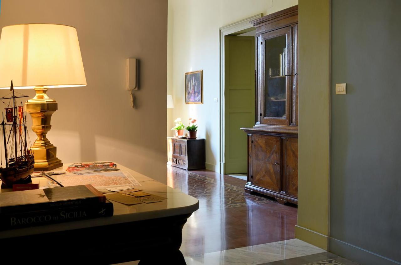 Don Giovanni Charme Apartment Катания Экстерьер фото