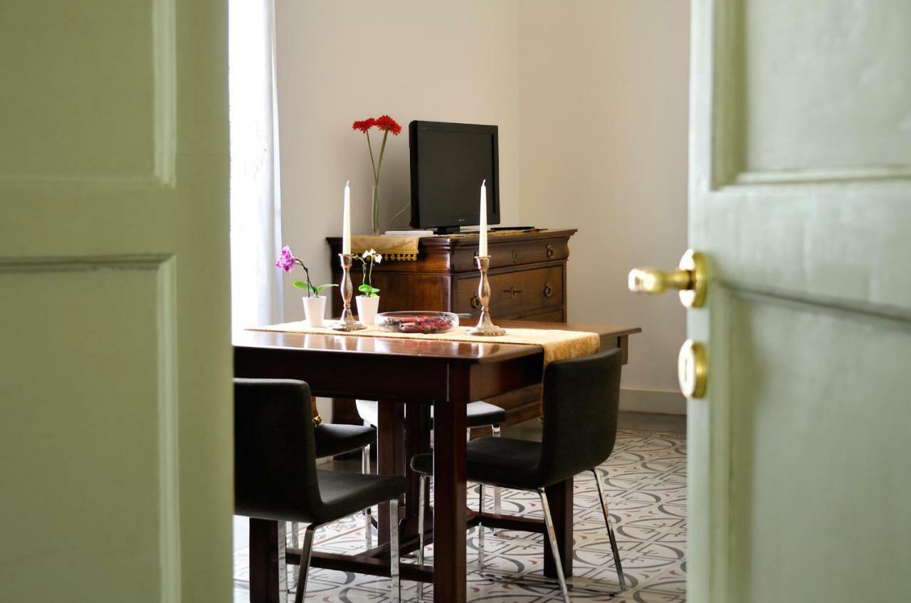 Don Giovanni Charme Apartment Катания Экстерьер фото